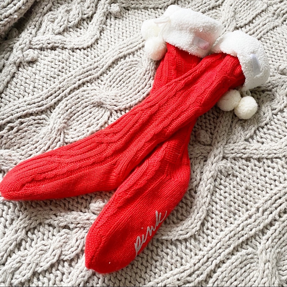 ❣️Victoria Secret Pink Sherpa lined slipper/socks